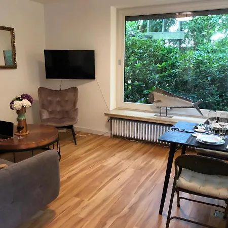 Apartment Stadtvilla Solituede