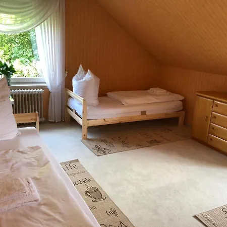 Stadtvilla Solituede 아파트